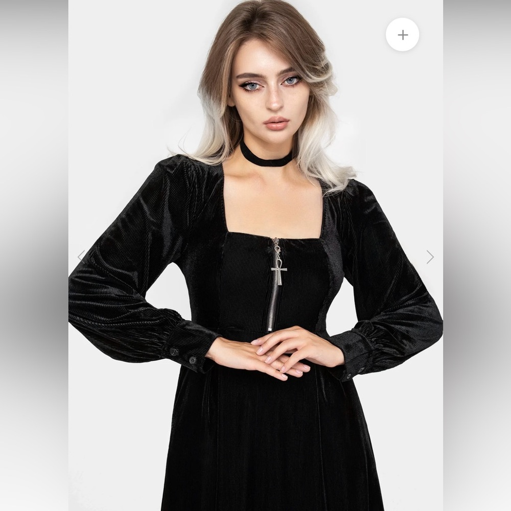 Disturbia Legacy Zip Front Midi Dress
Size 8 - Picture 3 of 7